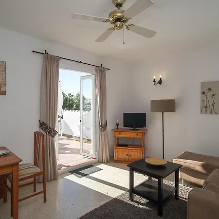 Tetuan 31 Oasis דירה