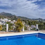 Tetuan 31 Oasis Nerja